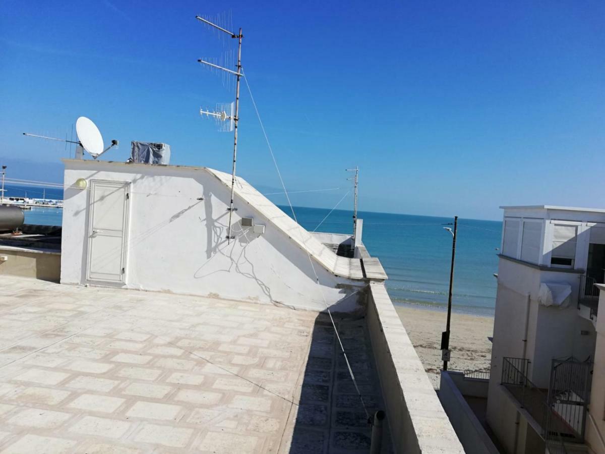 Blue Sea Apartment Torre Canne Exteriör bild